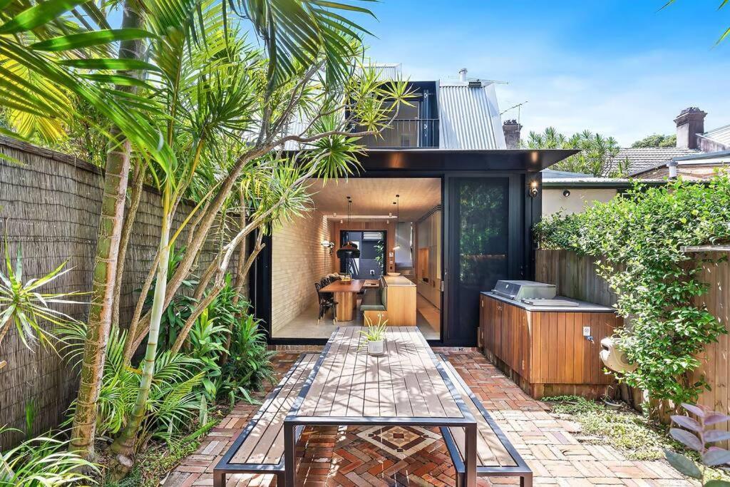 Cozy 3 Bedroom House Annandale